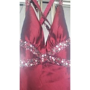 Flirty Short Formal Backless Dress